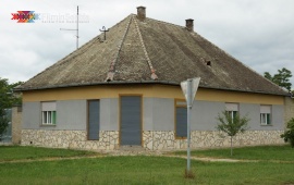 Bački Monoštor village
