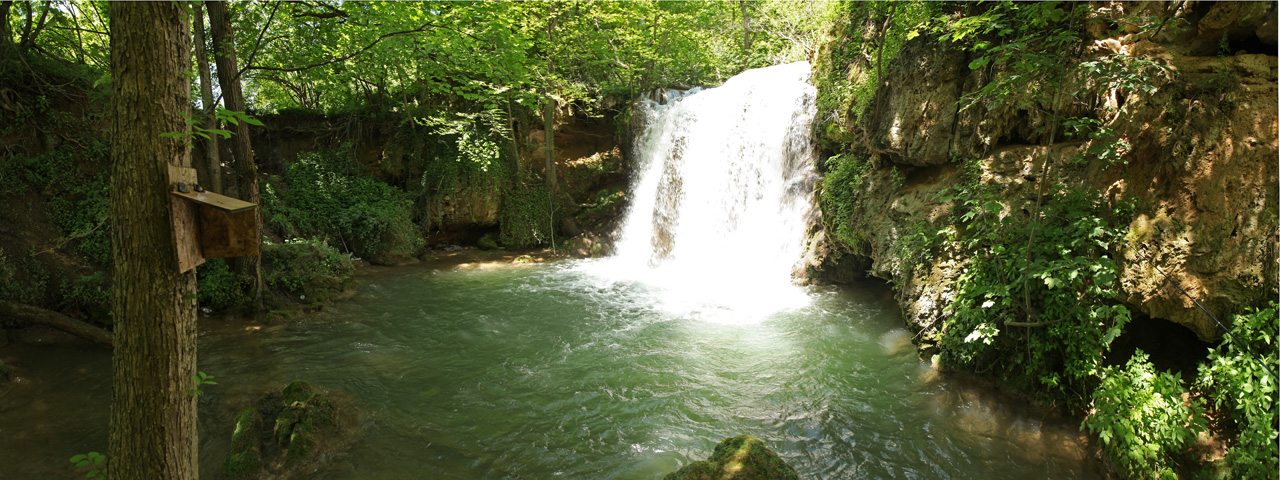 Blederija Waterfall