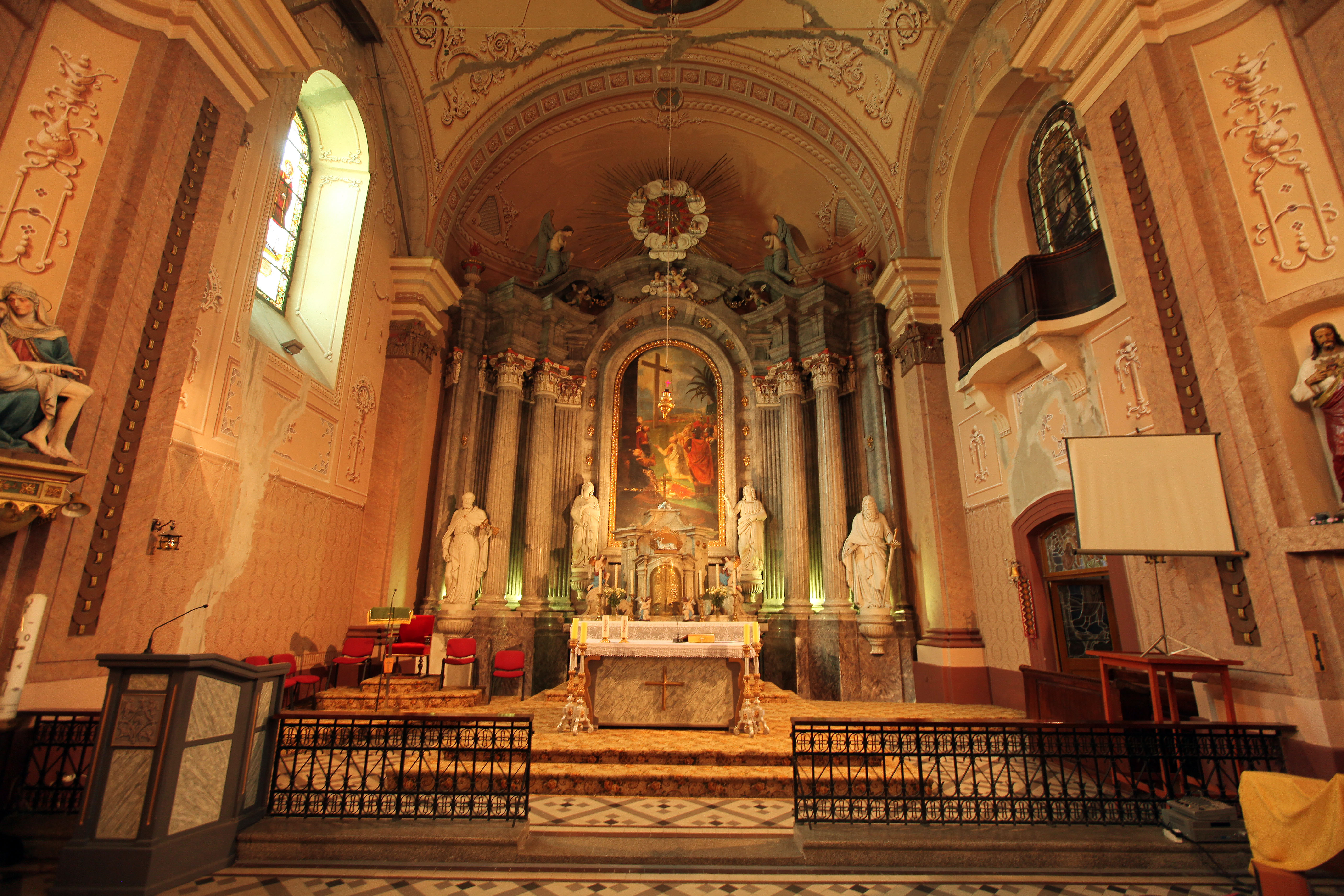 Roman Catholic Church of The Holy Cross