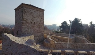 Kale – Pirot Town