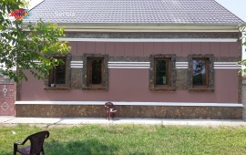 Traditional house in Perlez