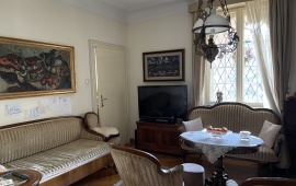 House 33