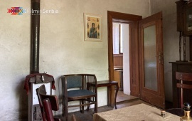 House MG 2