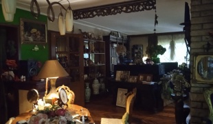 Kaluđerica House