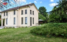 Vrčin House